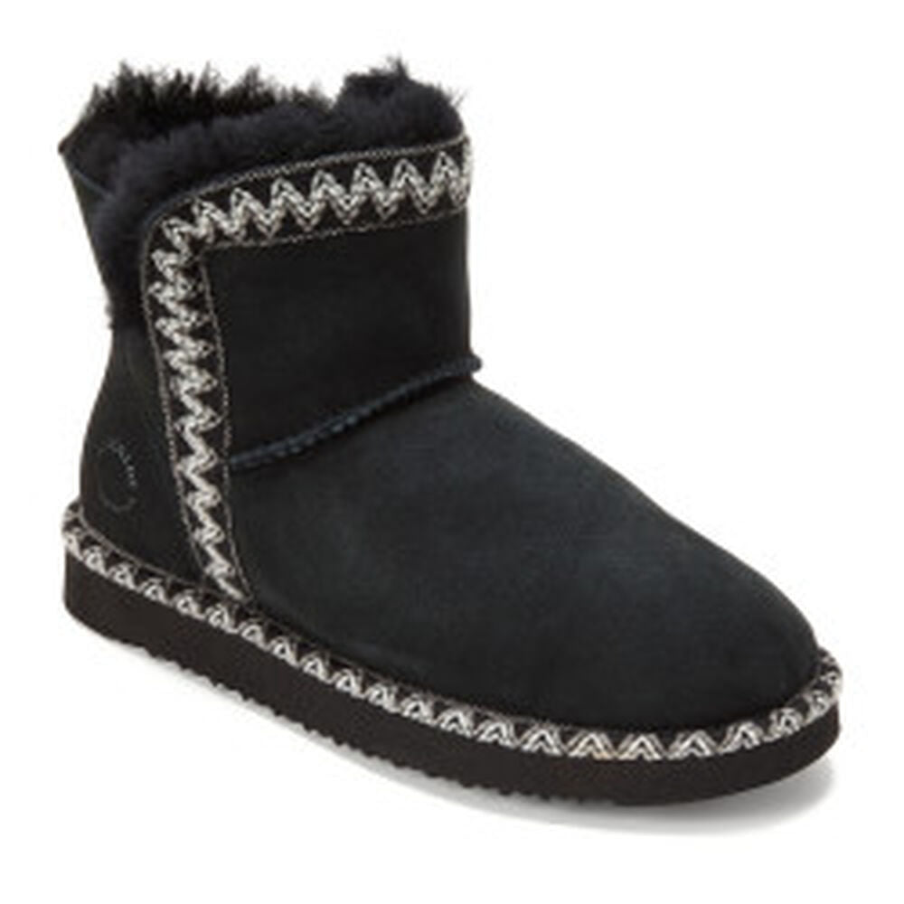Black,6