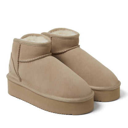 Women's Fireside by Dearfoams Kingston Genuine Shearling Platform Bootie | Dearfoams