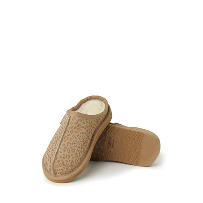 Kid's Fireside by Dearfoams Dempsey Genuine Shearling Clog Slipper | Dearfoams