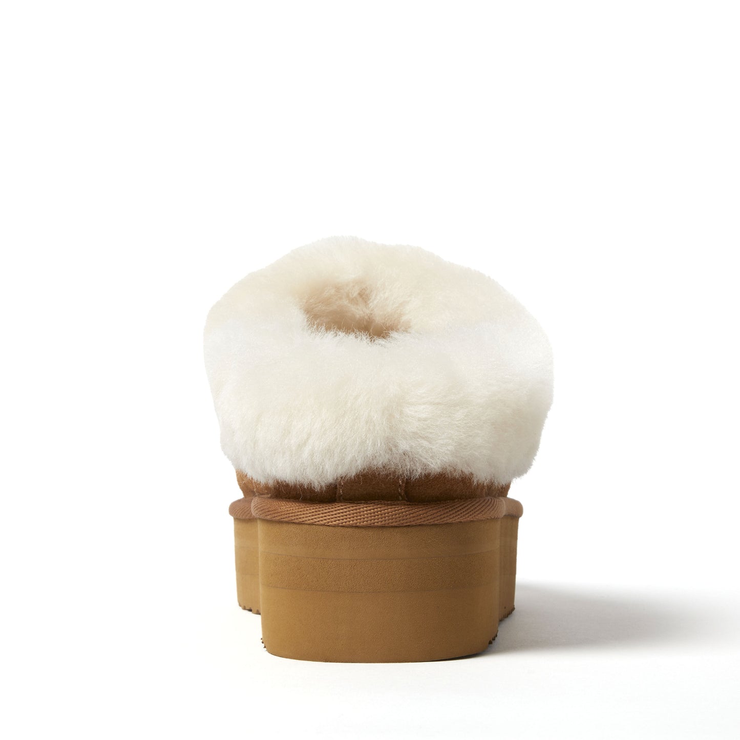 Women's Fireside by Dearfoams Bendigo Genuine Shearling Quilted Platform Clog | Dearfoams